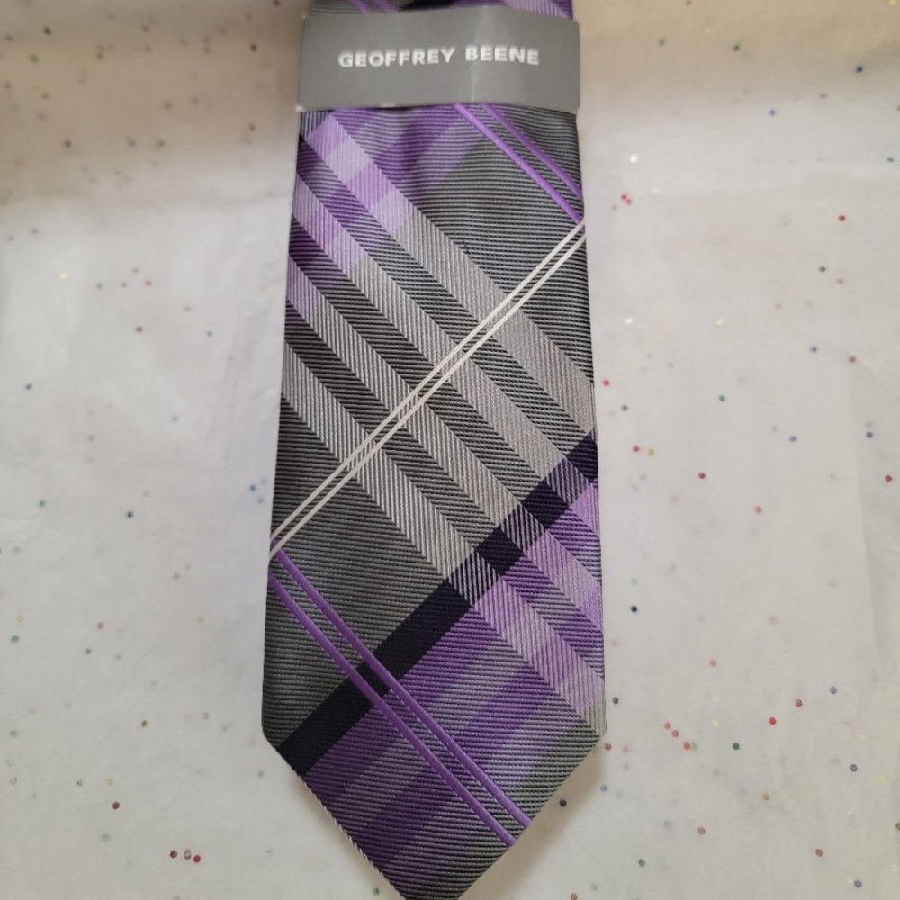 Geoffrey Beene Men's  Polyester Tie, NWT
